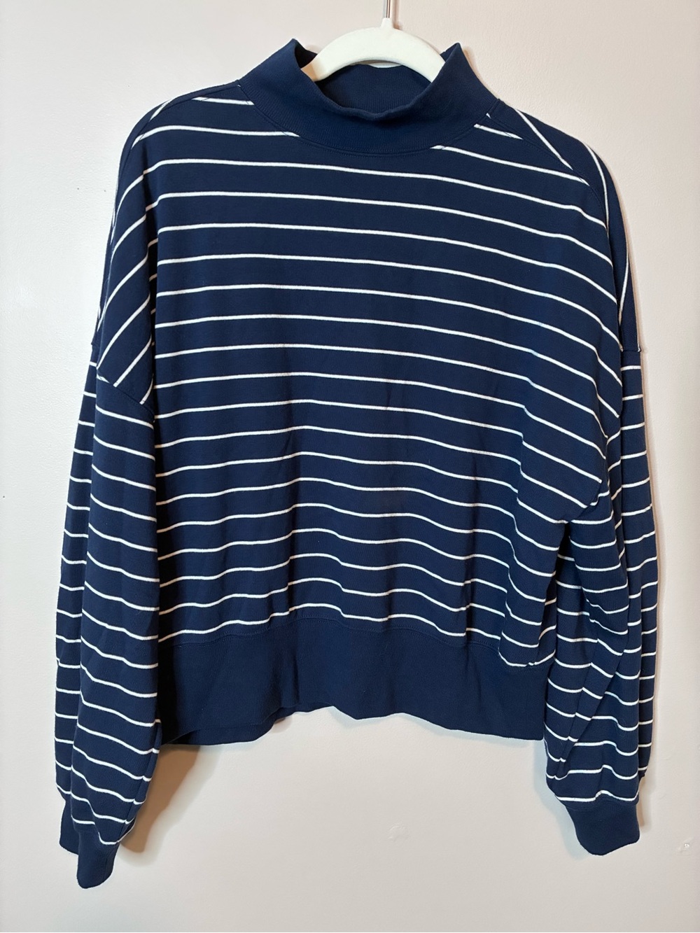 Lou & Grey Striped Mock Neck Sweatshirt Women’s L Navy White Oversized